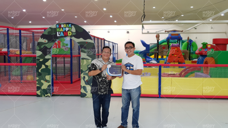 2. Indoor Playground di Restoran Barrak Happy Land Indramayu