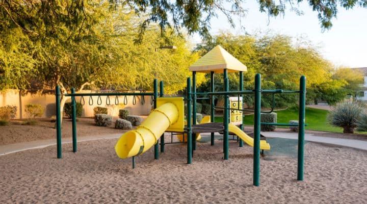 Memilih Produsen Playground yang Benar