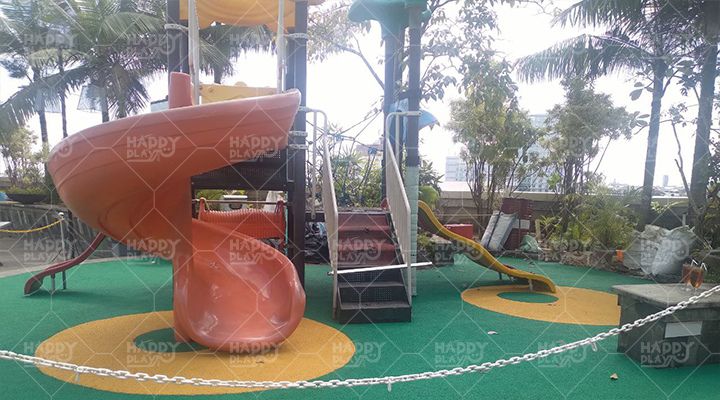 Project Outdoor Playground & Rubber Floor - Claro Hotel Makassar