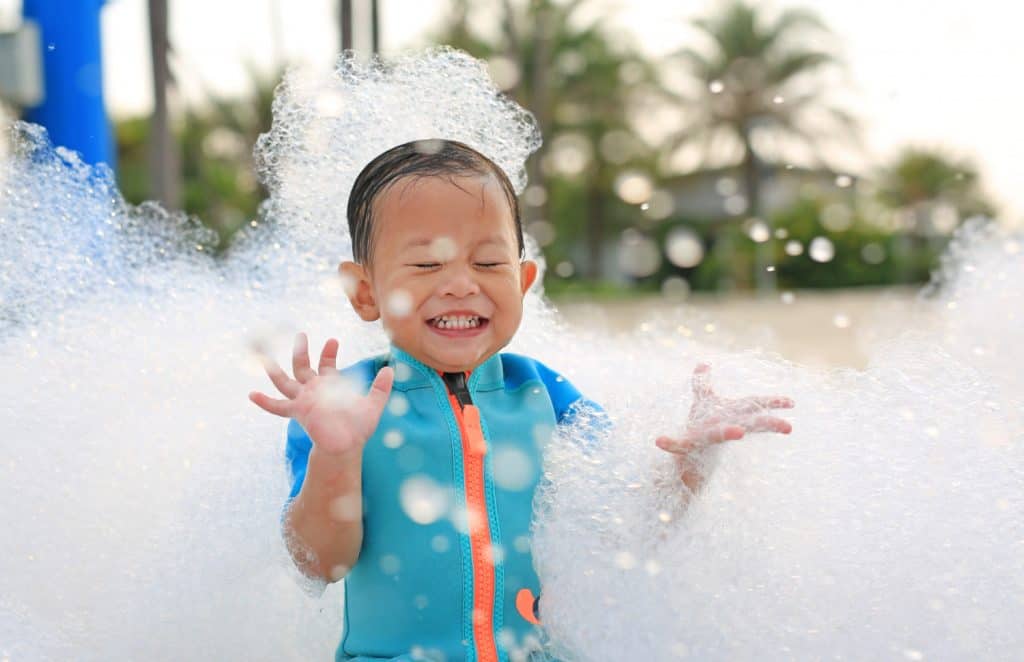 manfaat splash pad untuk anak - happy play indonesia