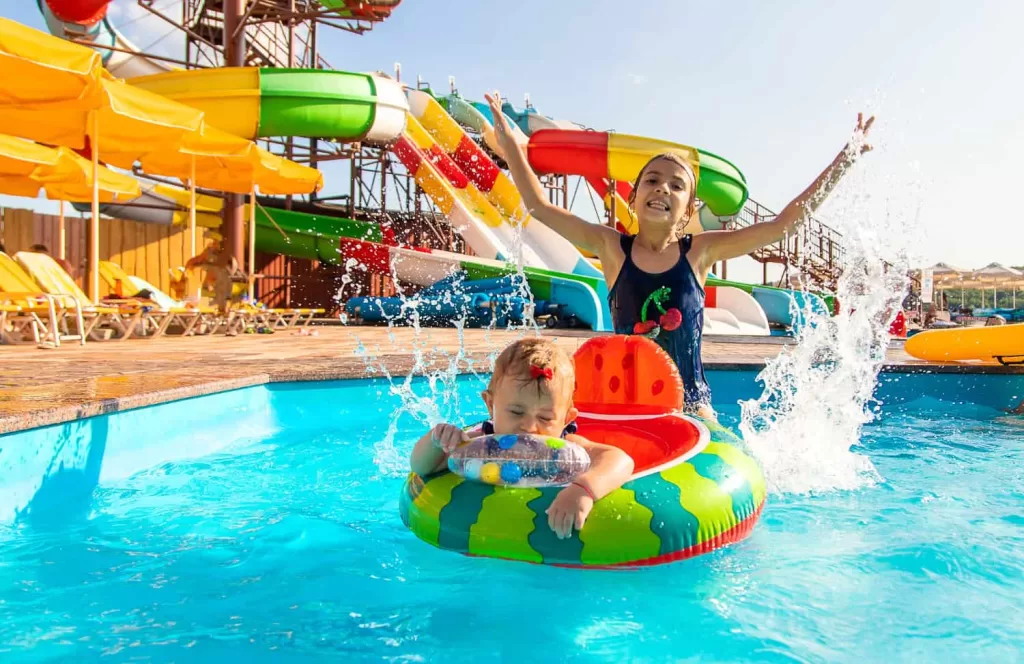 Analisis Bisnis Peluang Bisnis Waterpark happy play indonesia