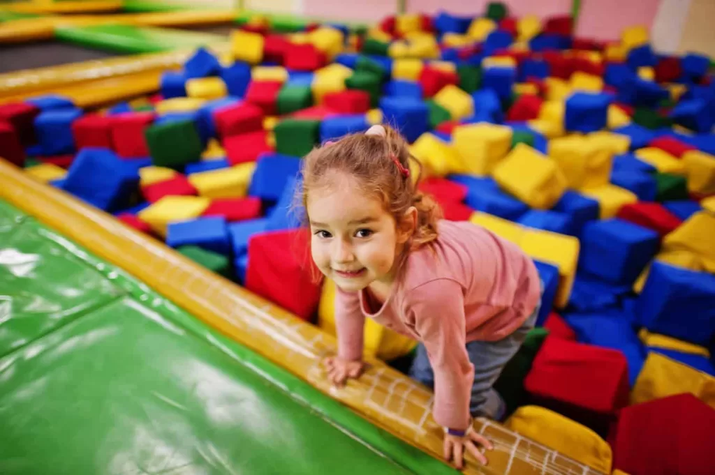 Mainan Edukatif Indoor Playground Kids (1)