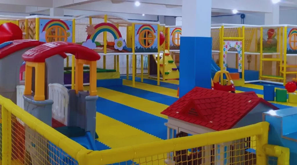 Project Indoor Playground – Ibu Hani Sintang Kalimantan Barat