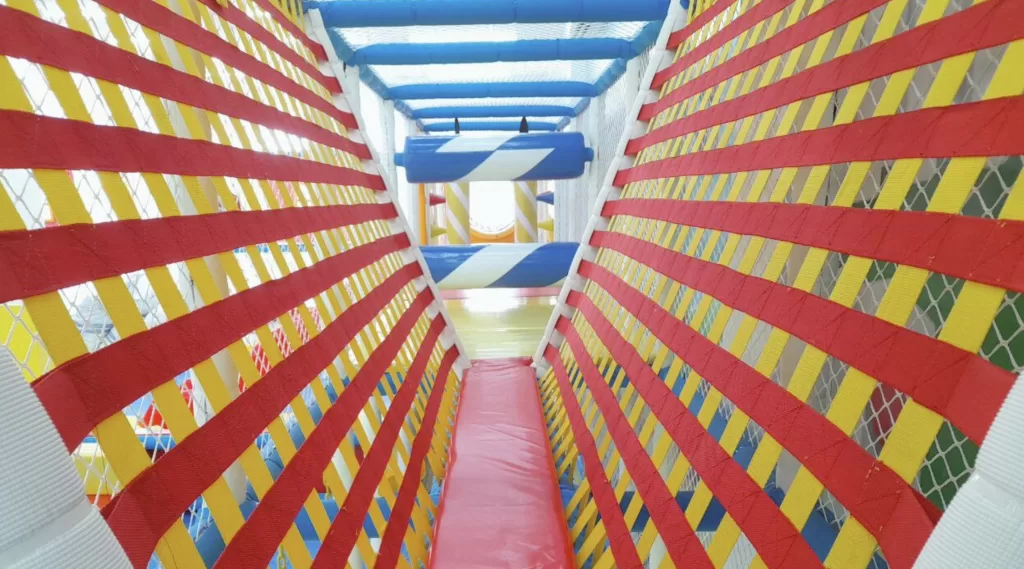 Project Indoor Playground – SR Happy Kidz Batulicin Kalimantan Selatan