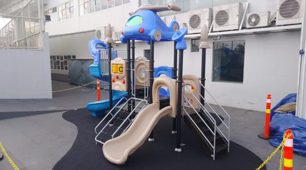 Outdoor Rubber - SD Kusuma Bangsa Palembang