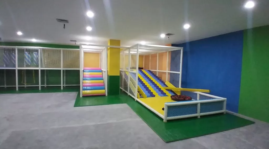 Project Indoor Playground - Ibu Fica Jayapura