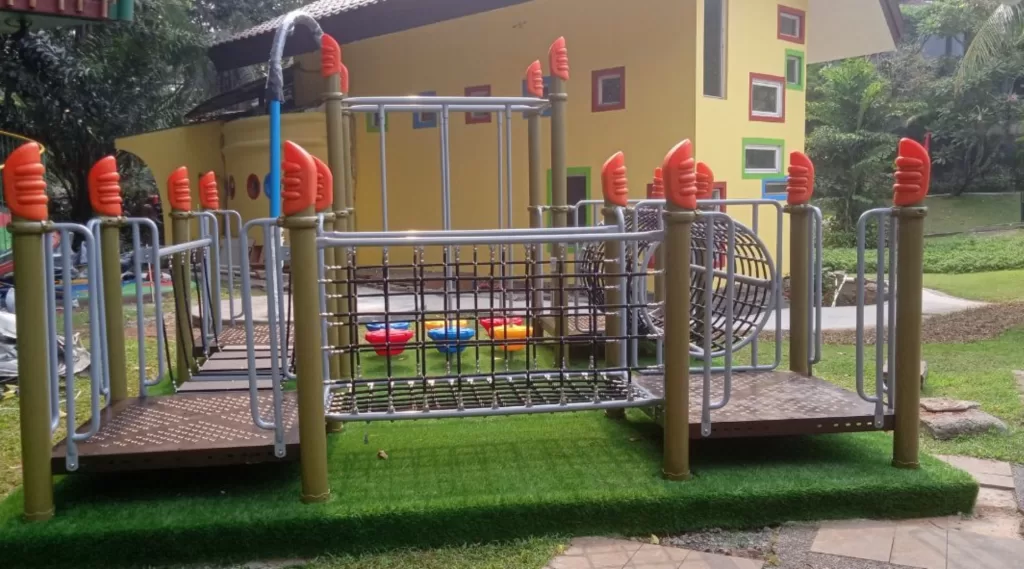 Project Outdoor Fitness - Reffles Hills Cibubur